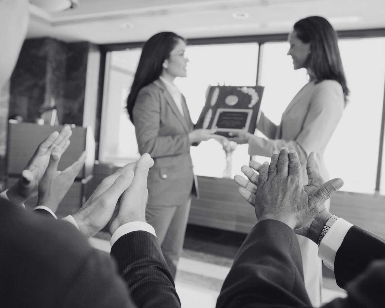 Elsa PEYTAVI événementiel pour les pros hérault - créatrice d'événements pour professionnels awards